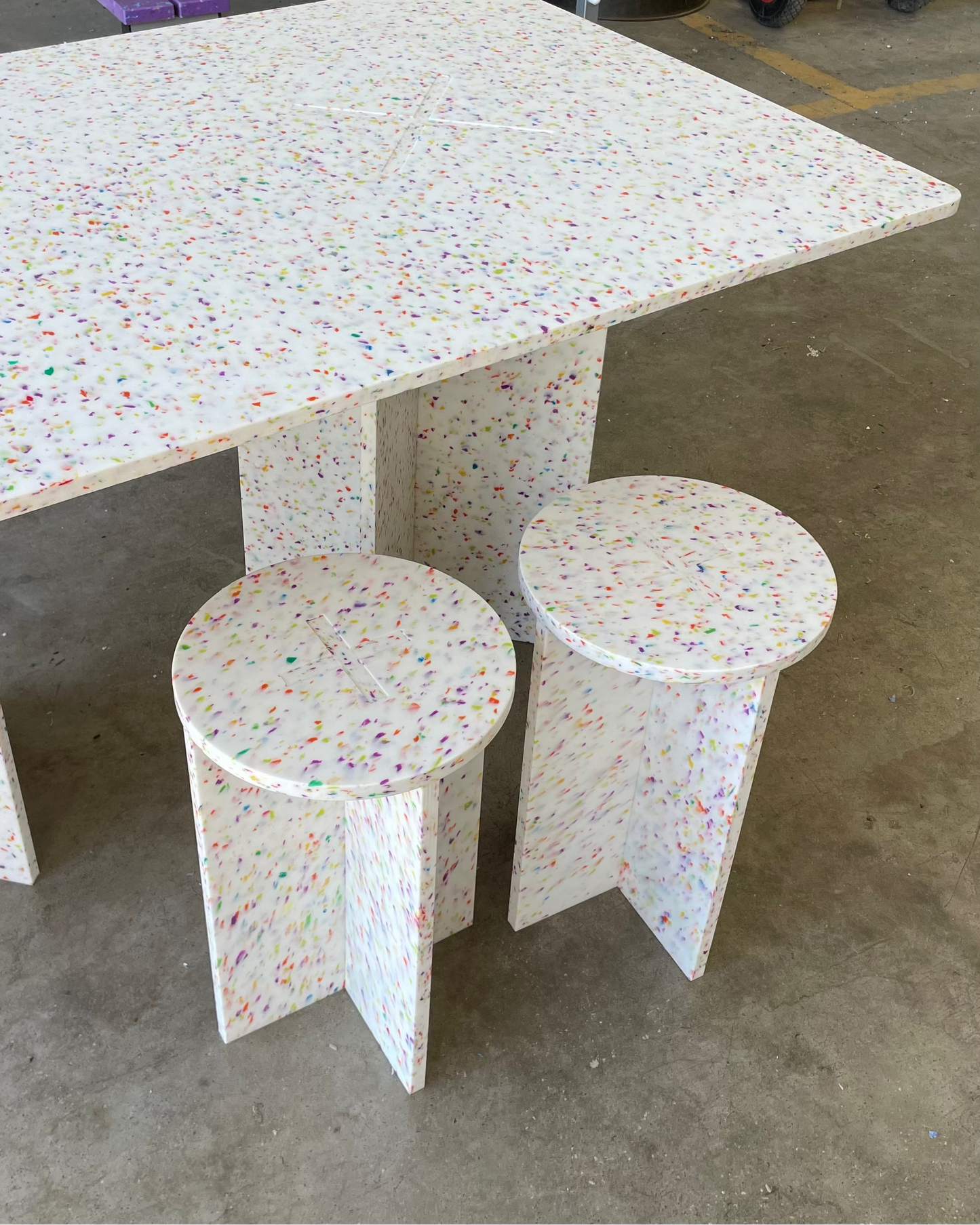 Kelapa Stool
