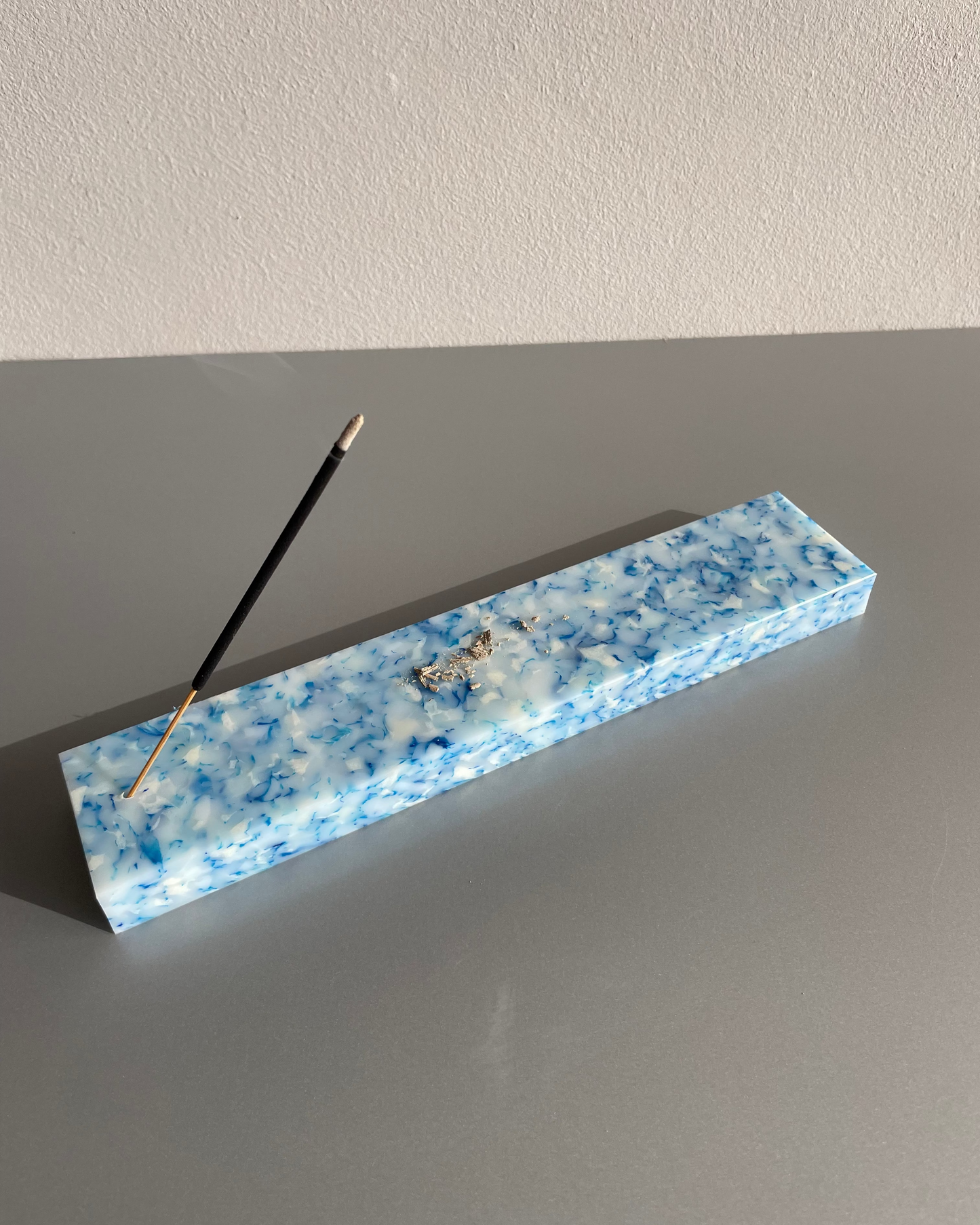 Porta incienso con sticks aromáticos