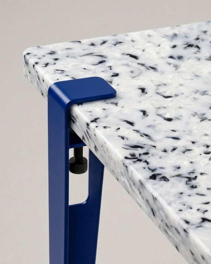 Mesa consola con tablero Nora y patas granate duagallery:nora--azul