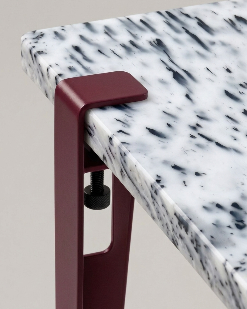 Mesa consola con tablero Saga y patas granate duagallery:saga--granate