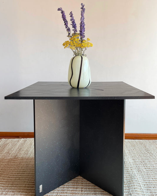 Maxi Table